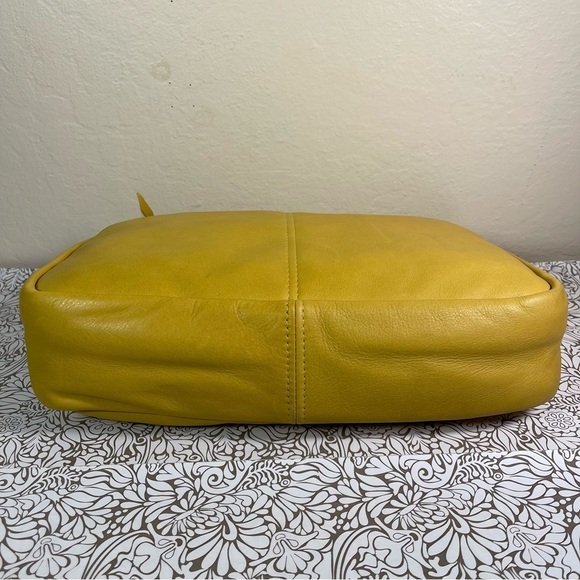 SVEN Crossbody Bag style no. 612 Color Sunflower - Picture 6 of 13